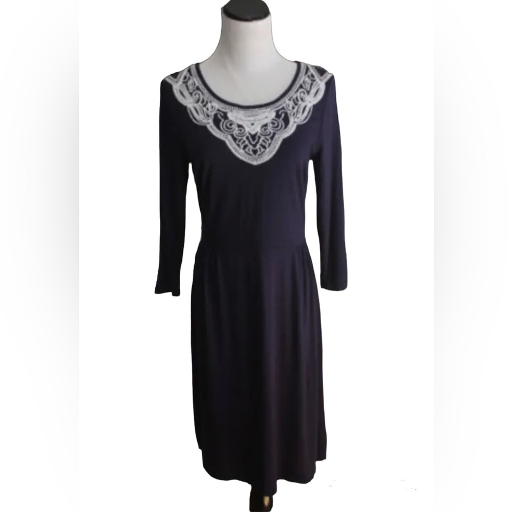 Boden Navy Blue Embroidered Dress Size 6R Preppy School Girl Office Batty